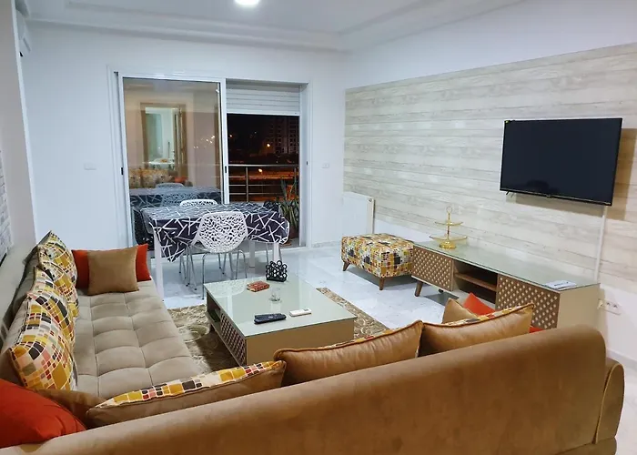 Luxury And Splendid 2 Bedrooms Apartment In Jardin De Carthage Tunis
